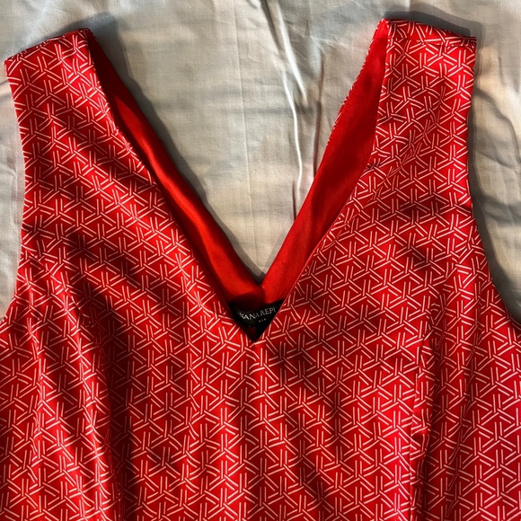 Banana Republic Sleeveless Red Patterned Mini Dress, Size 6 NWT - Picture 2 of 16